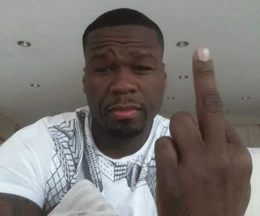50 Cent middle finger
