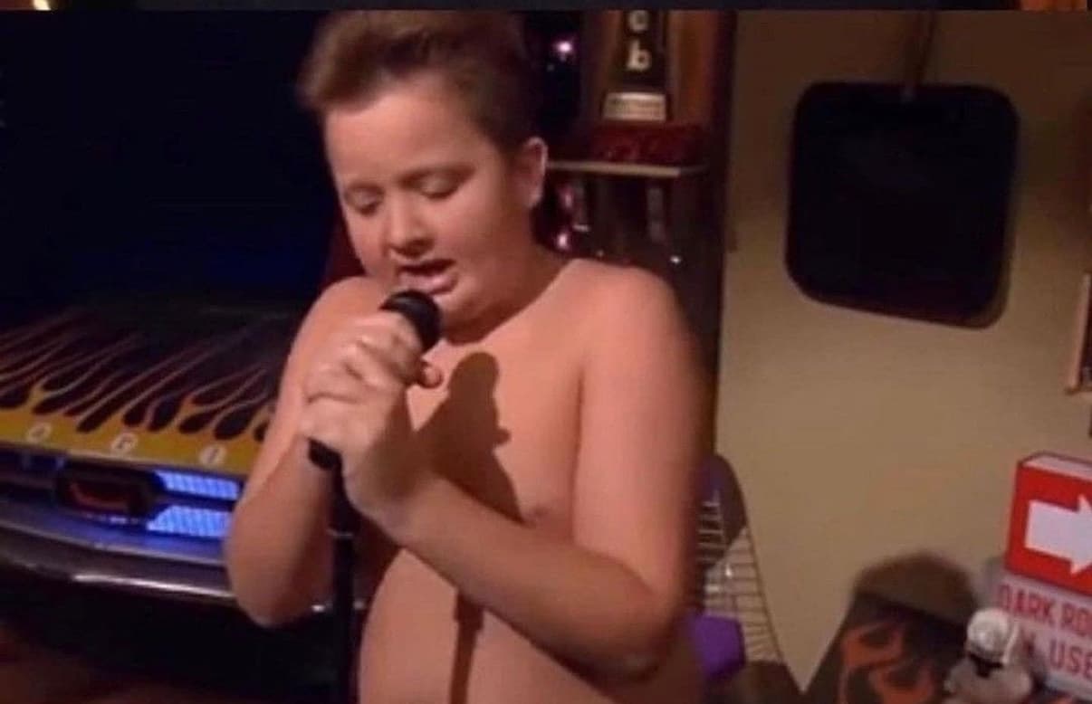 Gibby karaoke