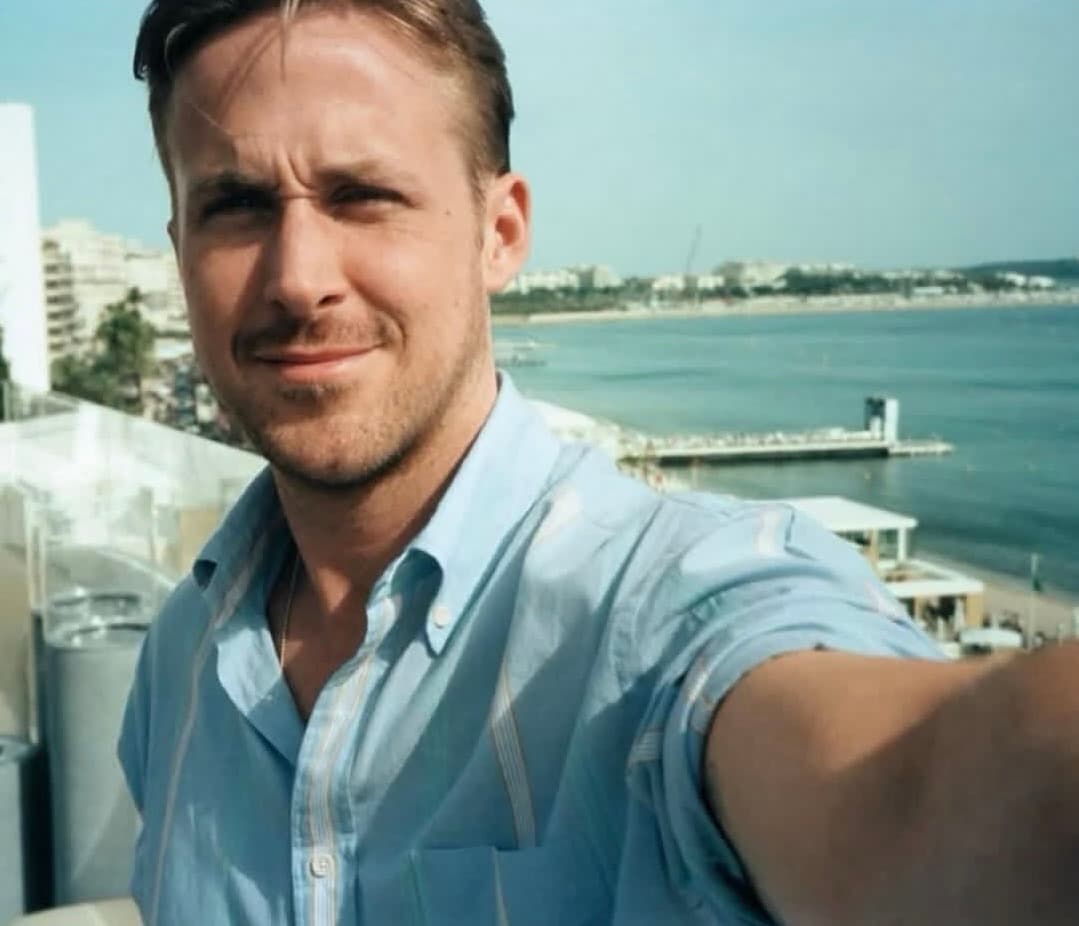 Ryan Gosling Selfie