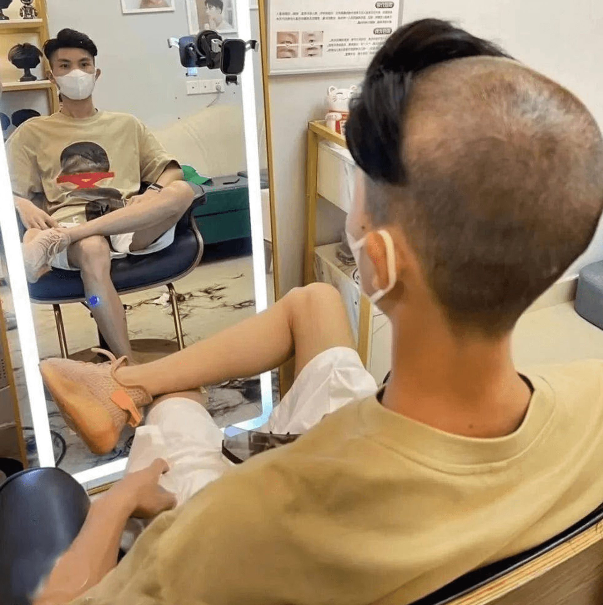 Bald man haircut mirror