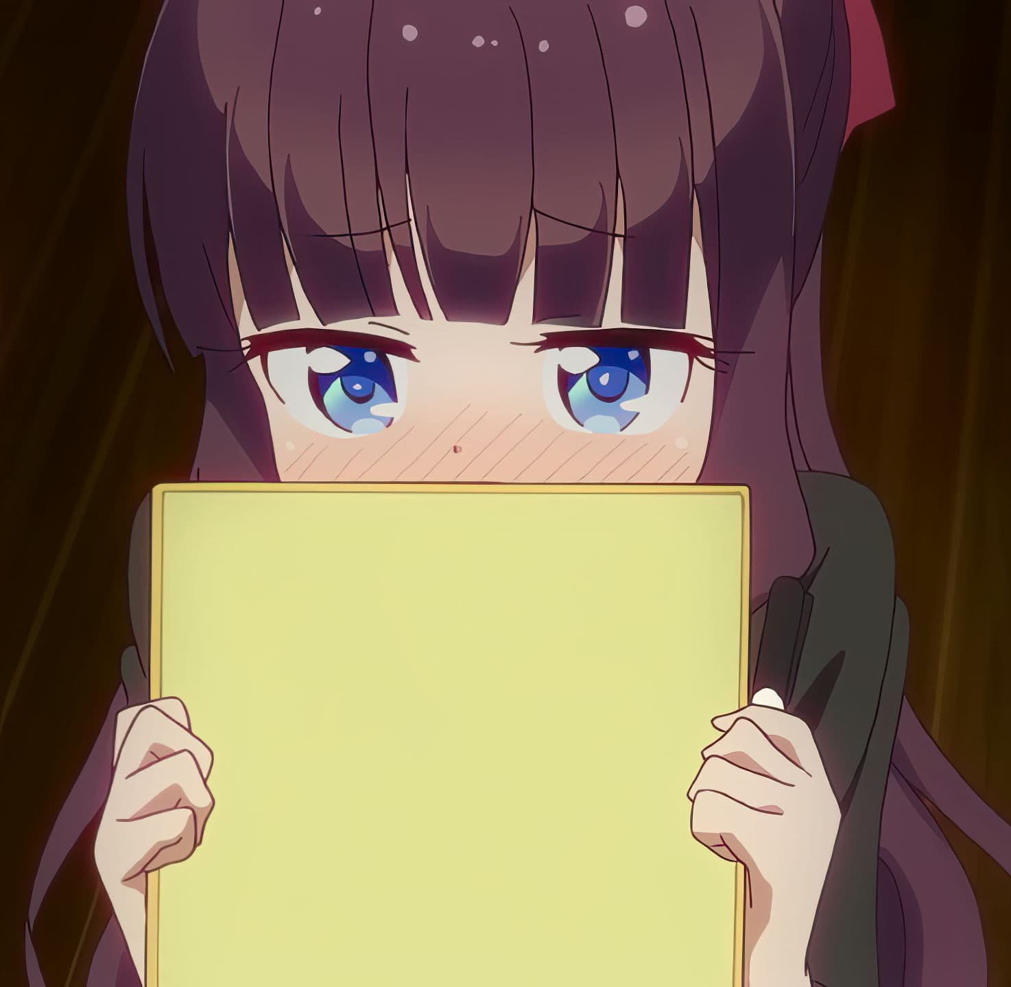 Hifumi holding sign