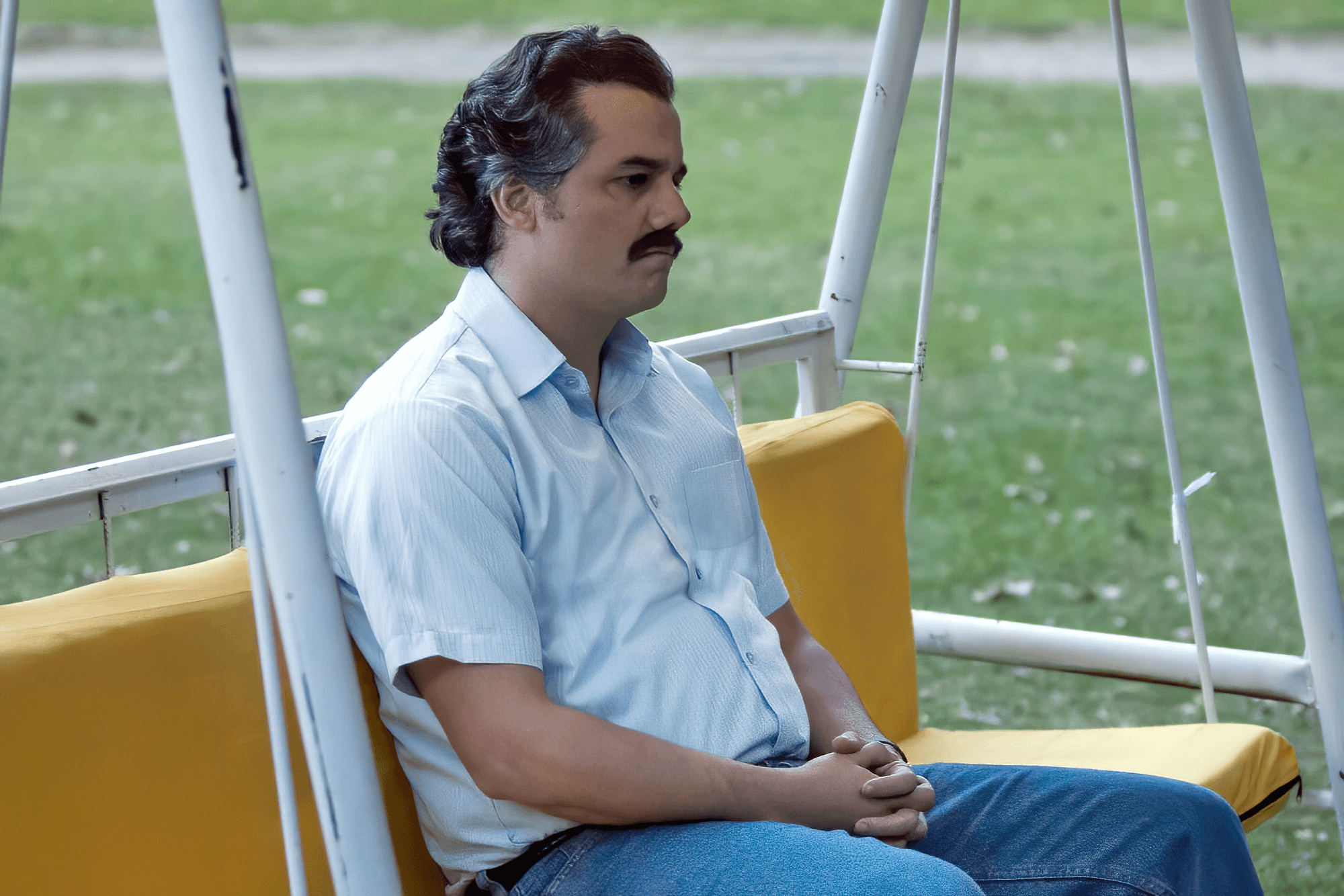 Pablo Escobar waiting