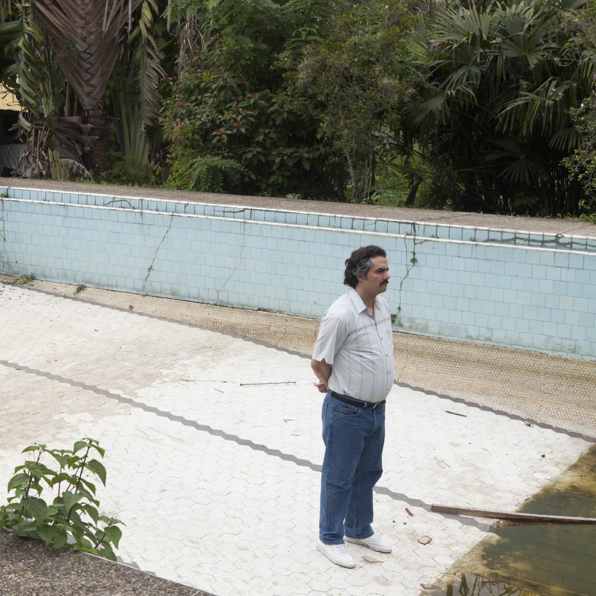 Narcos boring sad pablo 03